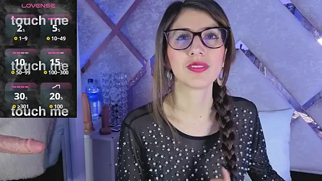  jade white  online show from 02.07.26