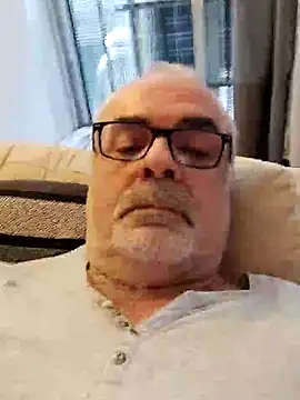 Satiro Sevilla online show from 03.10.25