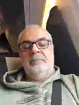 Satiro Sevilla online show from 03.17.25