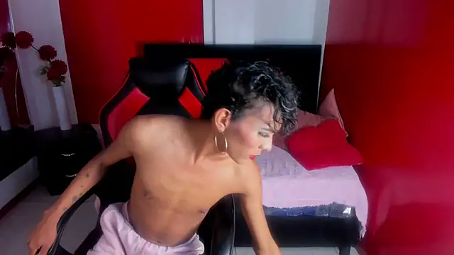 Strella ferrera online show from 03.02.25