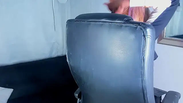 Strella ferrera online show from 03.06.25