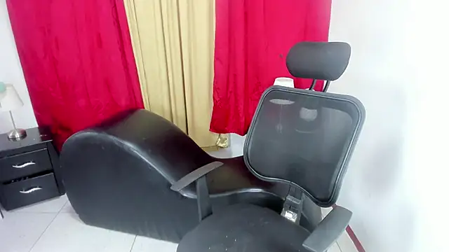 Strella ferrera online show from 11.09.25