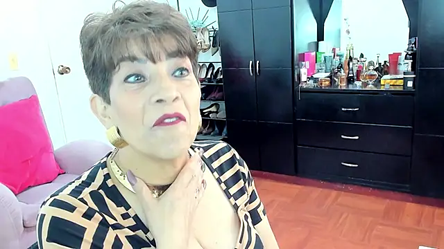 Angelina Stone 65 online show from 10.16.25