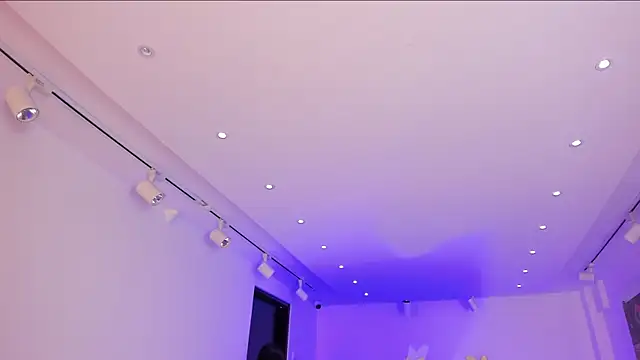 NairobiLee online show from 10.05.25