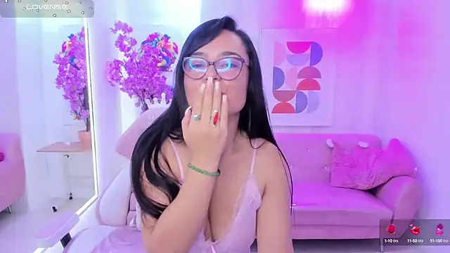 Tiara rr online show from 09.23.25