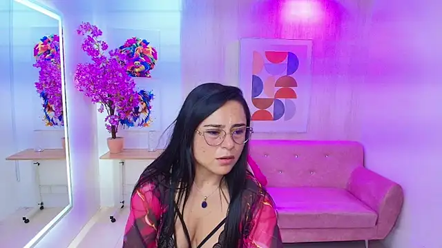 Tiara rr online show from 09.30.25