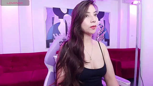 Ema louis  online show from 02.27.25