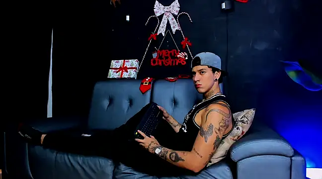 JUSTIN FULLER1 online show from 12.07.24