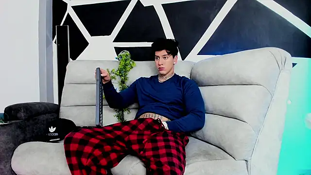 JUSTIN FULLER1 online show from 10.25.25