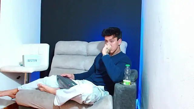 Snapshot of JUSTIN_FULLER1 chatting on 02.18.26 JUSTIN FULLER1 online show from 02.18.26