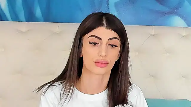 SkinnyDolly online show from 02.18.26