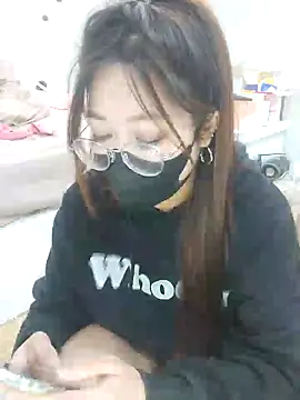 Snapshot of Cery-Bae chatting on 01.02.25 Cery-Bae online show from 01.02.25