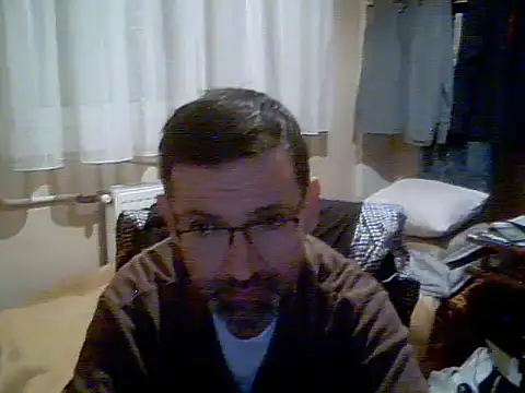 Snapshot of Gaberinci48 chatting on 11.28.25 Gaberinci48 online show from 11.28.25