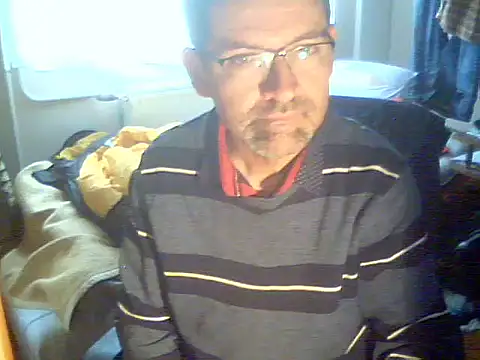 Snapshot of Gaberinci48 chatting on 11.30.25 Gaberinci48 online show from 11.30.25