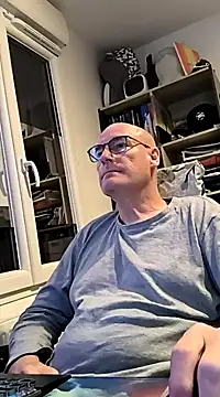 bogland33 online show from 03.17.25