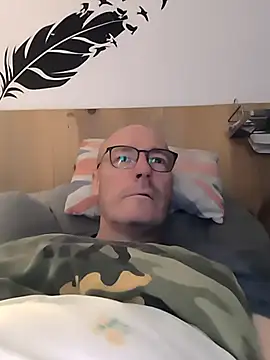 bogland33 online show from 10.18.25