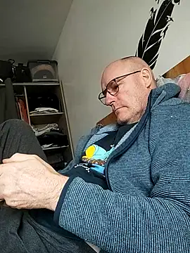 bogland33 online show from 02.28.26