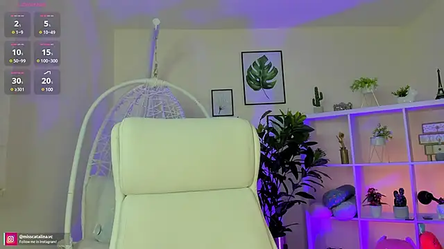 miss catalinaa online show from 03.11.25