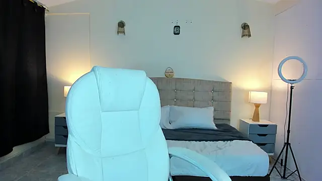 ARITOO  online show from 12.12.24