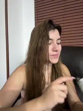 ARITOO  online show from 02.08.25