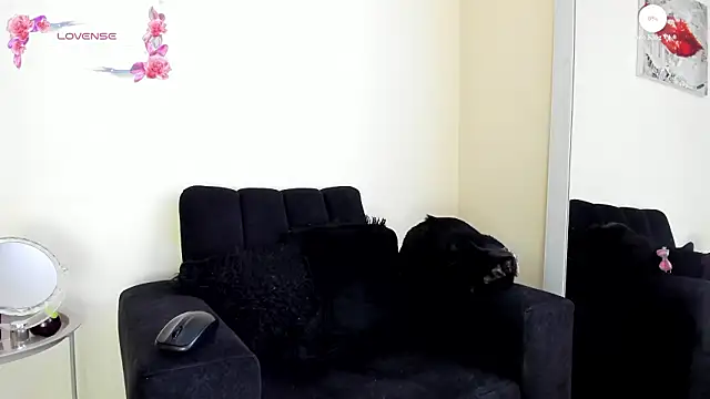 its  angelica  online show from 01.31.26