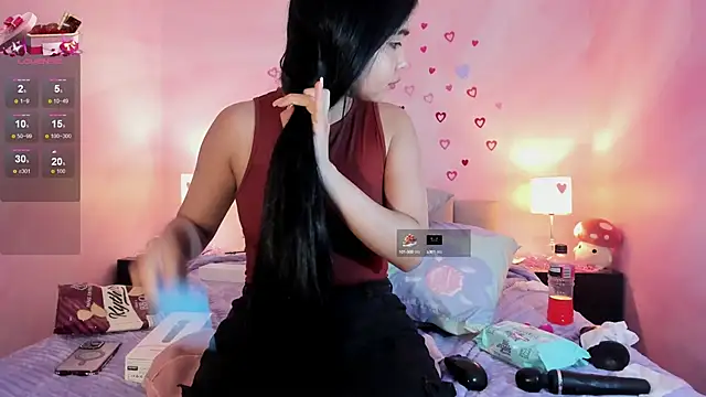 AuroraFiore online show from 02.06.25