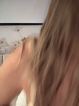 Snapshot of tuckersabrina chatting on 01.17.26 tuckersabrina online show from 01.17.26