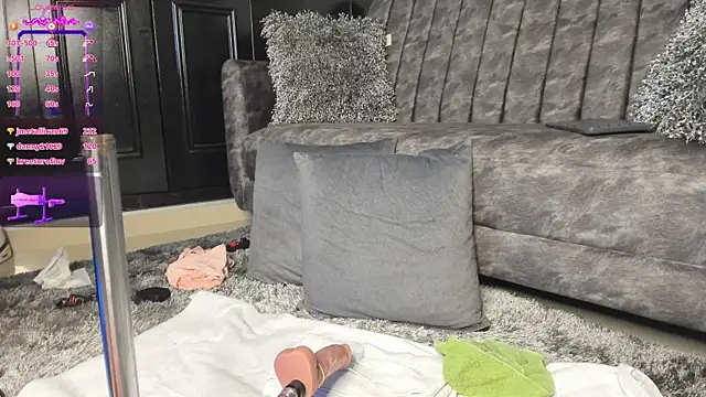 kinky polar online show from 12.24.24