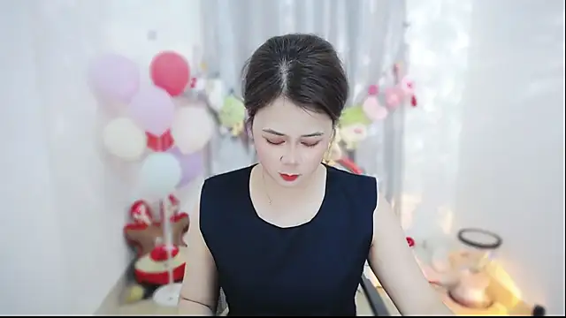 Snapshot of Fan_ting chatting on 02.24.26 Fan ting online show from 02.24.26