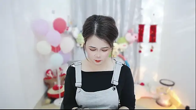 Snapshot of Fan_ting chatting on 02.26.26 Fan ting online show from 02.26.26