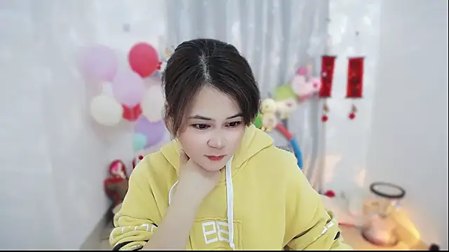 Snapshot of Fan_ting chatting on 03.04.26 Fan ting online show from 03.04.26