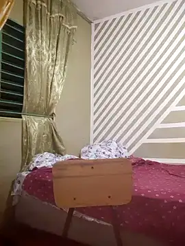 Snapshot of Evabigass chatting on 01.11.25 Evabigass online show from 01.11.25