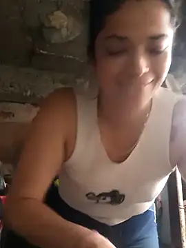 Elvishcassie  online show from 03.07.25