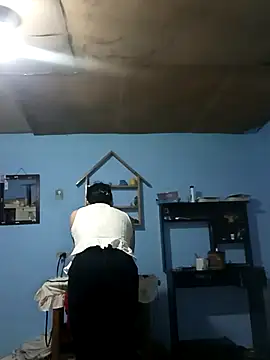 Elvishcassie  online show from 09.09.25