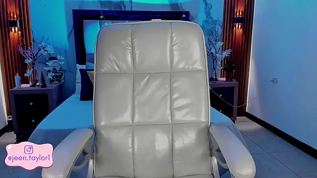 Jeen Taylor online show from 11.29.25