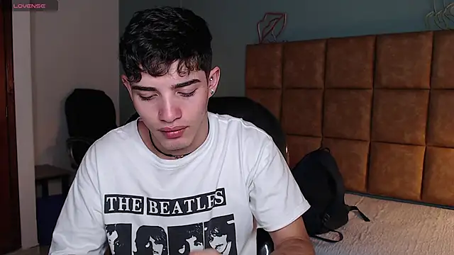 AlejooTwink online show from 02.03.25