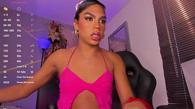 Sharicklovee online show from 01.07.25