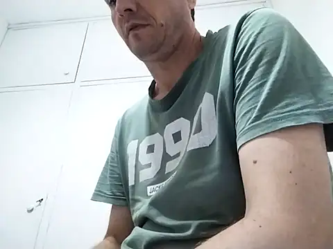 Snapshot of kopgelhadi chatting on 09.30.25 kopgelhadi online show from 09.30.25