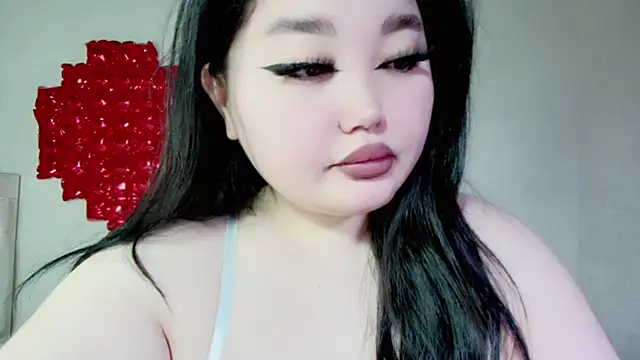 Snapshot of amina_moonlightt chatting on 03.05.25 amina moonlightt online show from 03.05.25