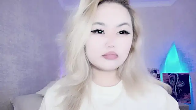 amelia sunlight online show from 12.13.24