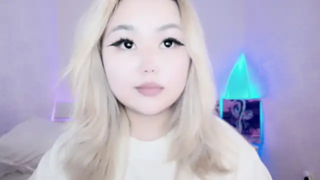 amelia sunlight online show from 12.13.24