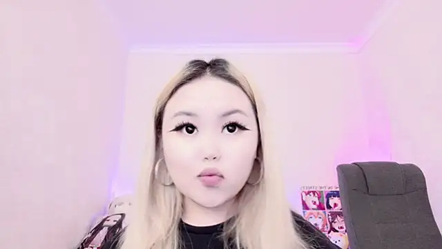 amelia sunlight online show from 02.05.25