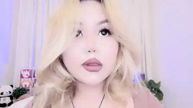 amelia sunlight online show from 03.17.25