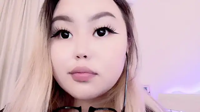 amelia sunlight online show from 09.10.25