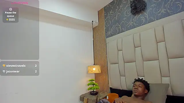 Snapshot of chimi88 chatting on 03.21.25 chimi88 online show from 03.21.25