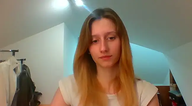 LUNA delight online show from 01.15.25