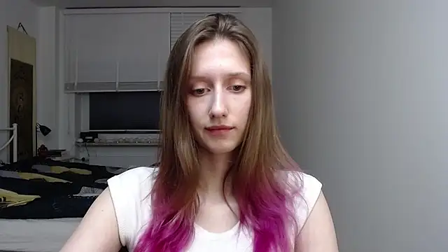 LUNA delight online show from 11.17.25