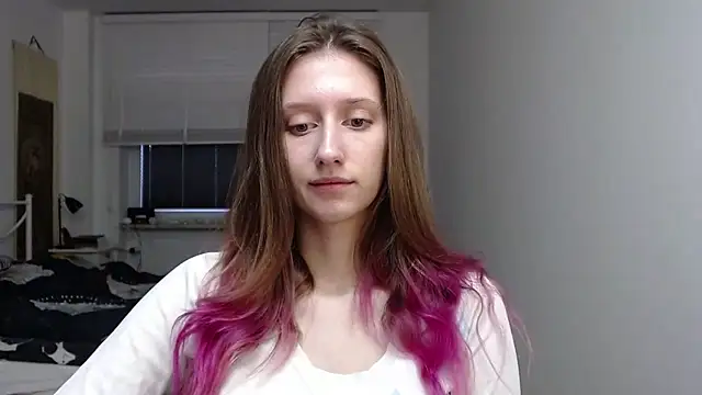 LUNA delight online show from 11.18.25