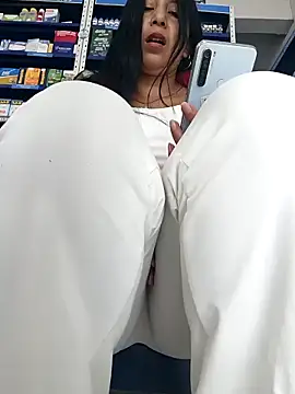 Megan jennerr online show from 09.20.25