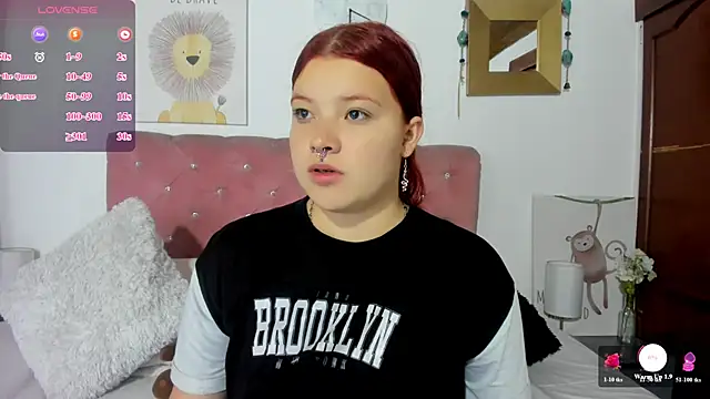 Snapshot of CelessteRedds chatting on 02.28.25 CelessteRedds online show from 02.28.25